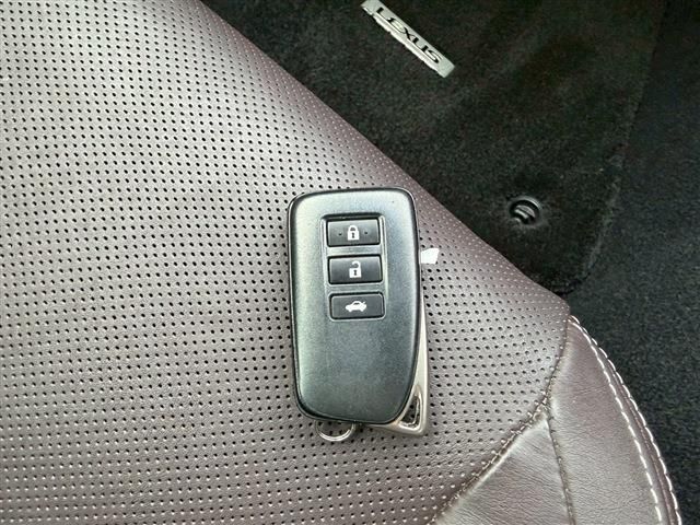 TOYOTA LEXUS GS450H 2015 Image 31