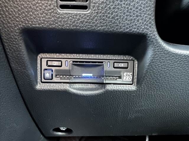 TOYOTA NOAH HYBRID 2025 Image 31