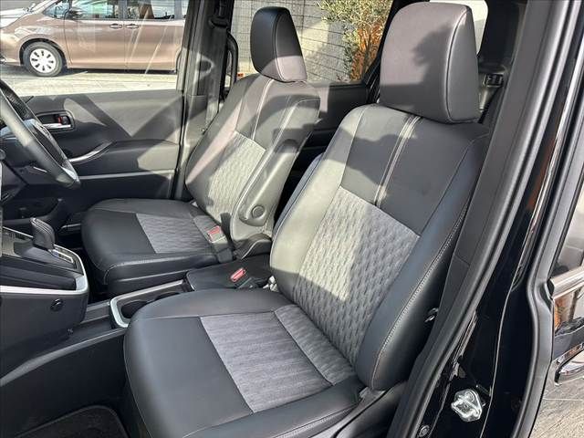 TOYOTA NOAH HYBRID 2025 Image 31