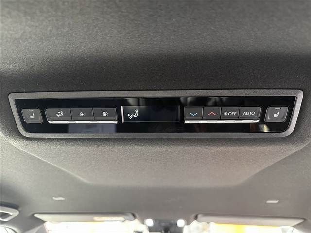 TOYOTA NOAH HYBRID 2025 Image 31