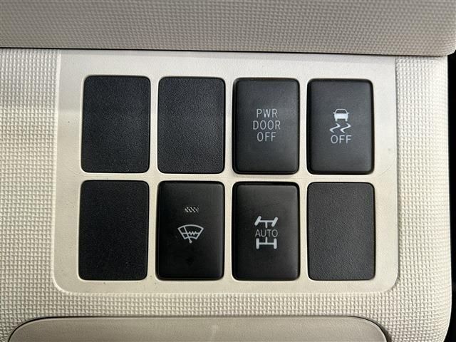 TOYOTA PORTE 4WD 2013 Image 31