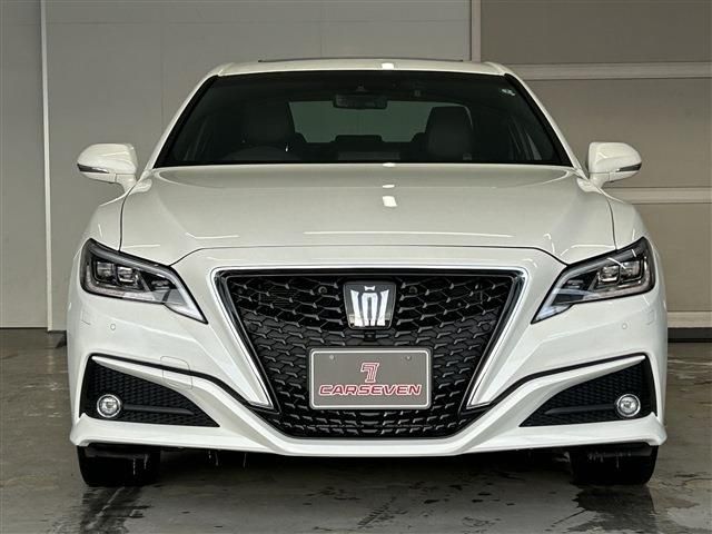 TOYOTA CROWN SEDAN HYBRID 4 2019 Image 31