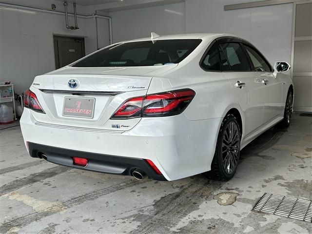 TOYOTA CROWN SEDAN HYBRID 4 2019 Image 31