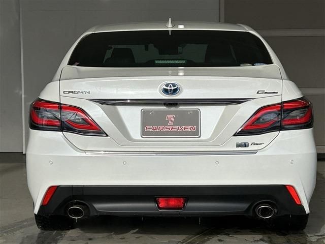 TOYOTA CROWN SEDAN HYBRID 4 2019 Image 31