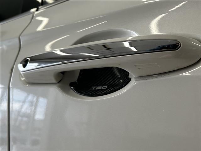 TOYOTA CROWN SEDAN HYBRID 4 2019 Image 31