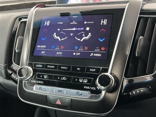 TOYOTA CROWN SEDAN HYBRID 4 2019 Image 31