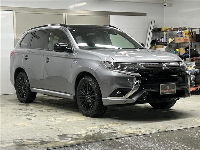 MITSUBISHI OUTLANDER PHEV 2021 Image 31