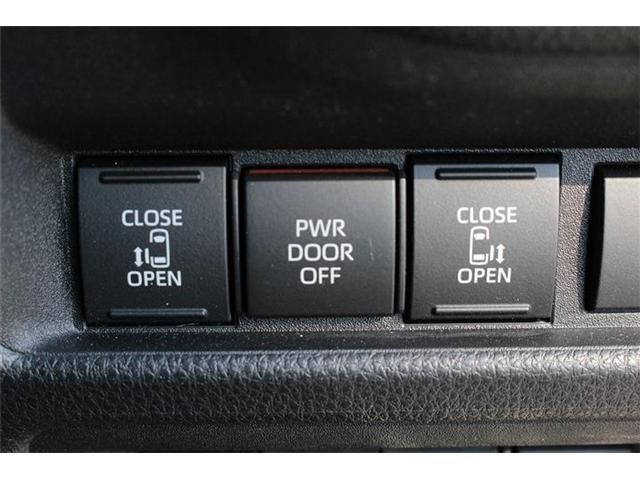 TOYOTA SIENTA HYBRID 2023 Image 31