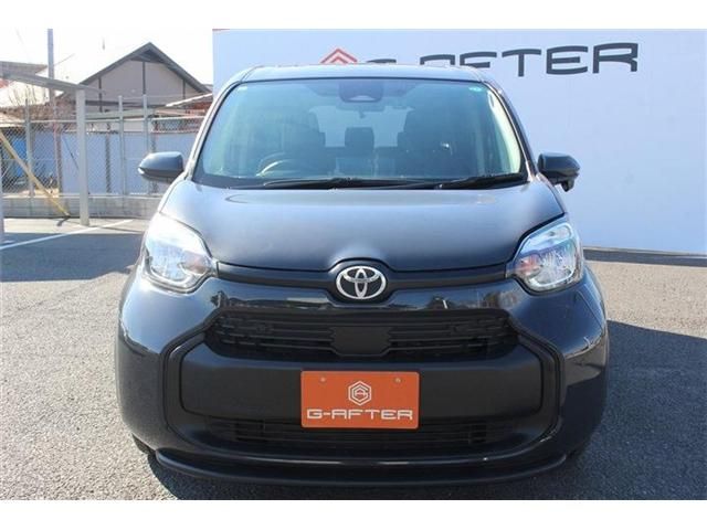 TOYOTA SIENTA HYBRID 2023 Image 31