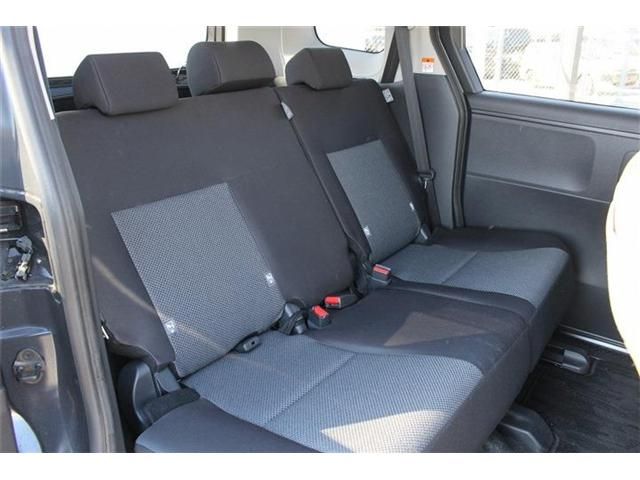 TOYOTA SIENTA HYBRID 2023 Image 31