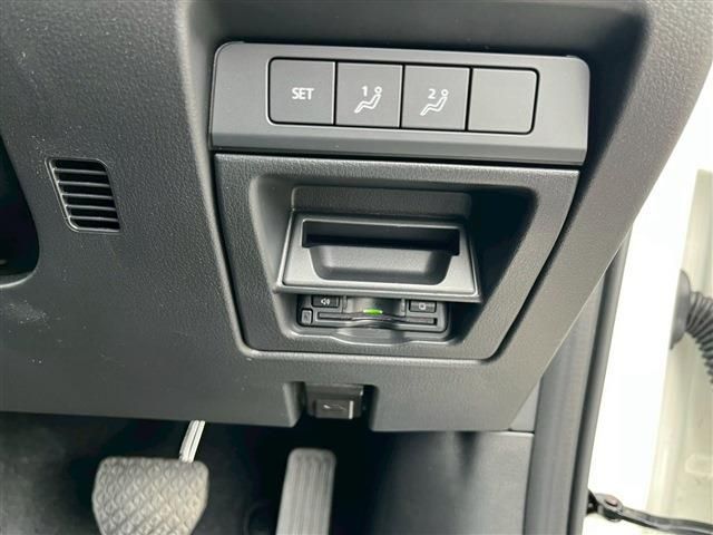 MAZDA CX-60 2025 Image 31