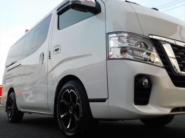 NISSAN NV350 CARAVAN 2019 Image 31