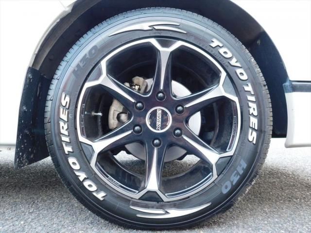 NISSAN NV350 CARAVAN 2019 Image 31