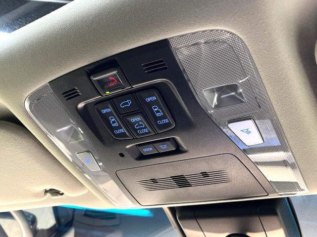 TOYOTA ALPHARD 2023 Image 31