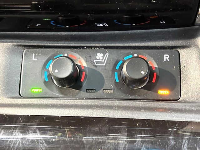 TOYOTA ALPHARD 2023 Image 31