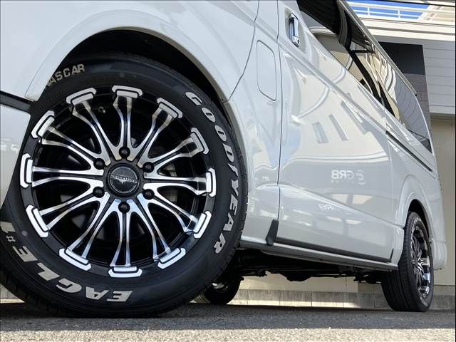 TOYOTA REGIUSACE VAN 2WD 2018 Image 31