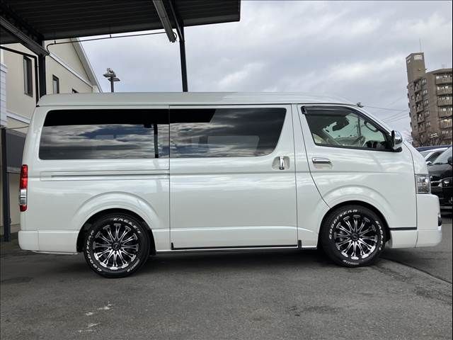 TOYOTA REGIUSACE VAN 2WD 2018 Image 31