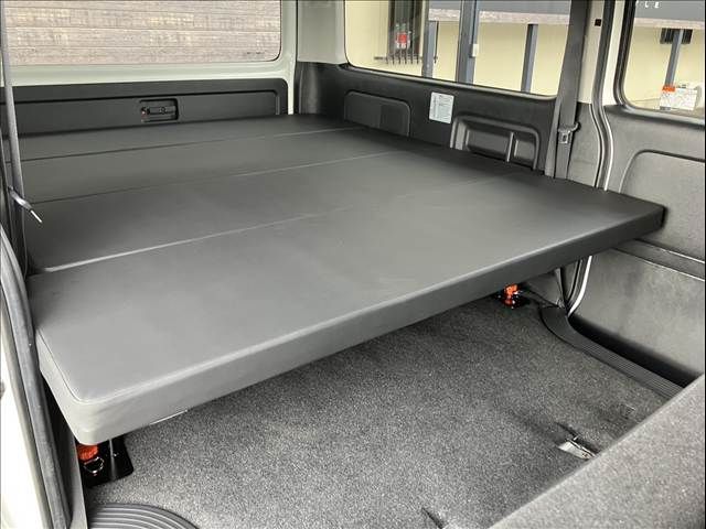 TOYOTA REGIUSACE VAN 2WD 2018 Image 31