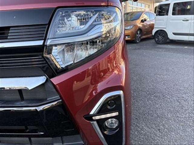 DAIHATSU TANTO CUSTOM 2020 Image 31