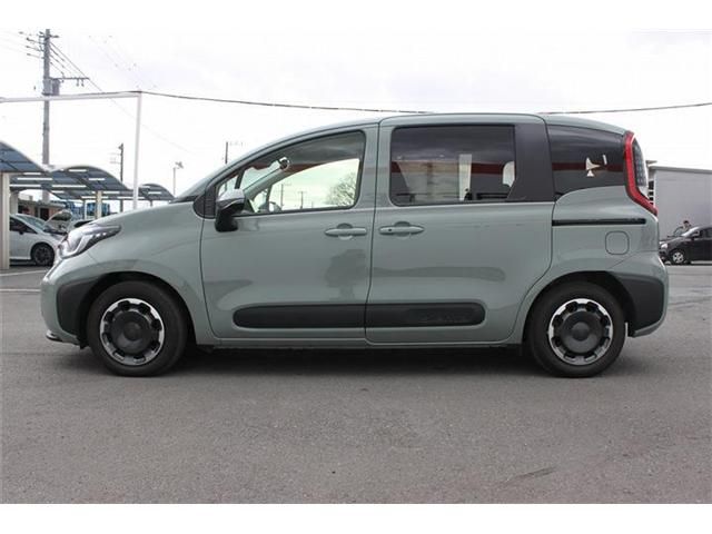 TOYOTA SIENTA HYBRID 2023 Image 31