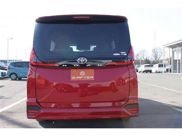 TOYOTA NOAH 2023 Image 31