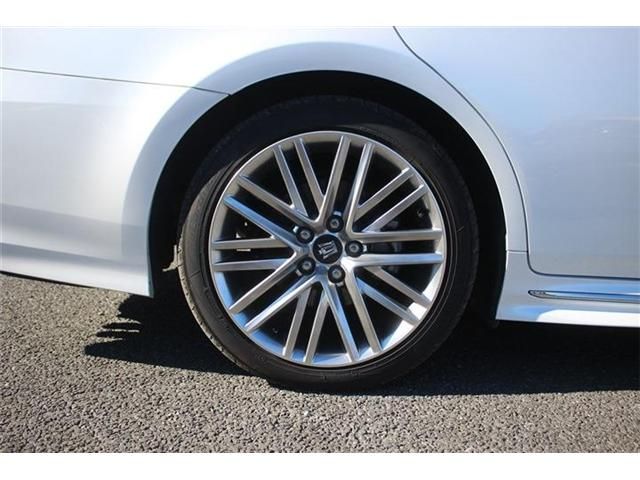 TOYOTA CROWN SEDAN HYBRID 2020 Image 31