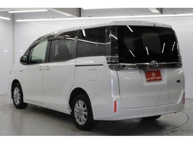 TOYOTA VOXY HYBRID 2019 Image 31