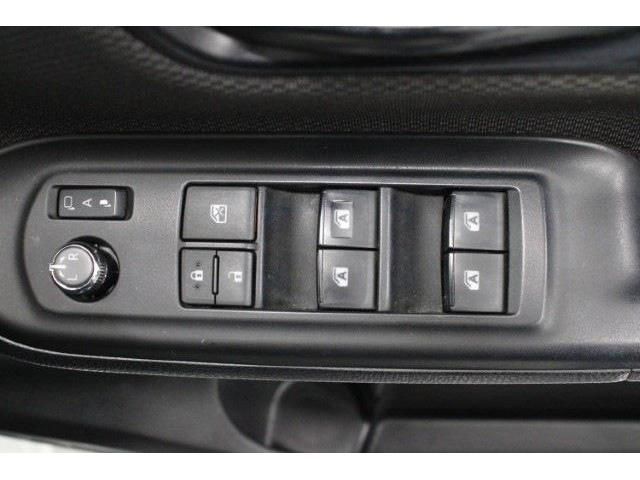 TOYOTA VOXY HYBRID 2019 Image 31