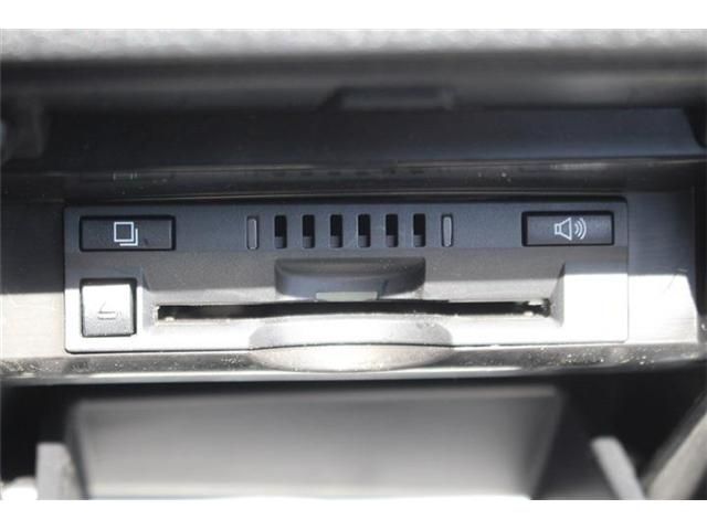 TOYOTA CAMRY HYBRID 2019 Image 31