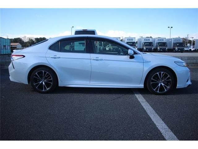 TOYOTA CAMRY HYBRID 2019 Image 31