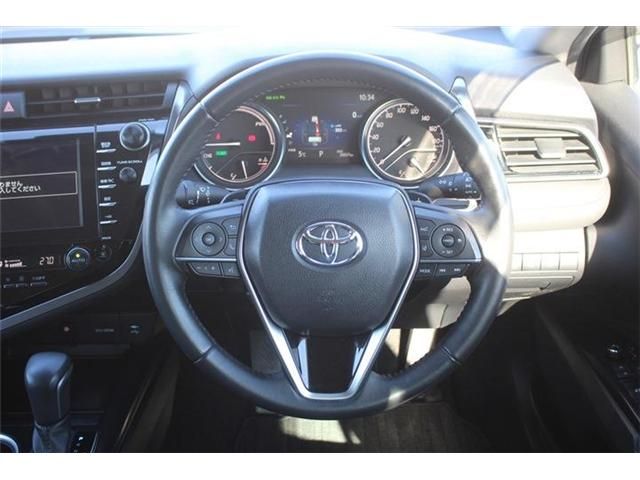 TOYOTA CAMRY HYBRID 2019 Image 31