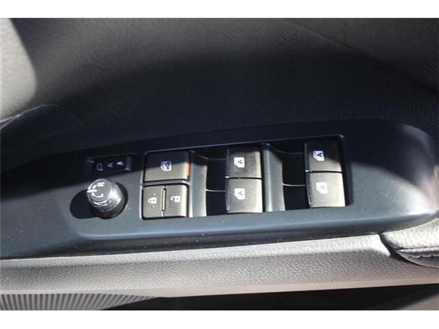 TOYOTA CAMRY HYBRID 2019 Image 31