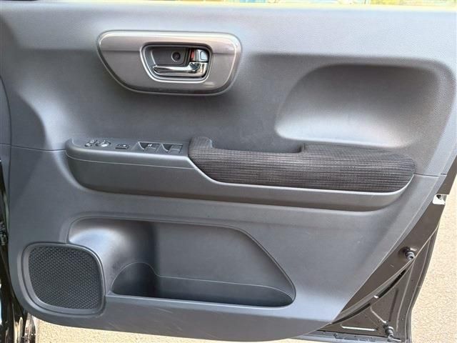 HONDA N-WGN CUSTOM 2021 Image 31