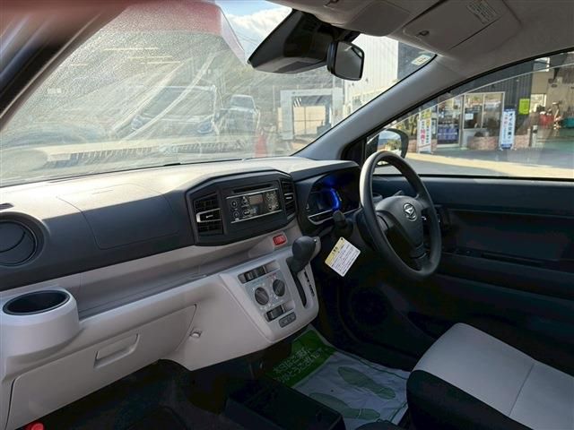 DAIHATSU MIRA E:S 2022 Image 31