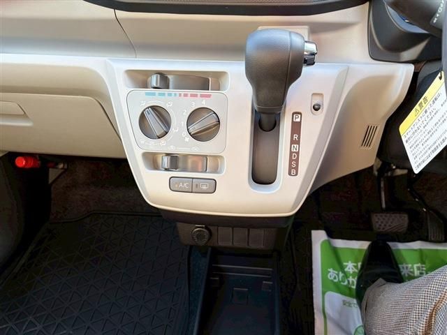 DAIHATSU MIRA E:S 2022 Image 31