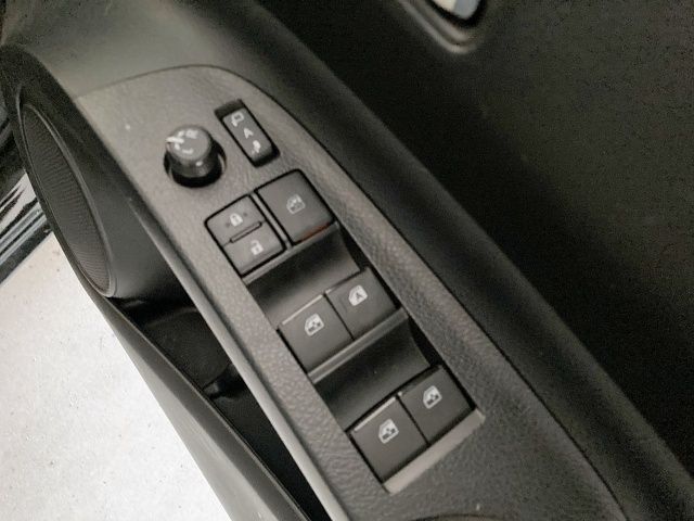 TOYOTA SIENTA 2019 Image 31