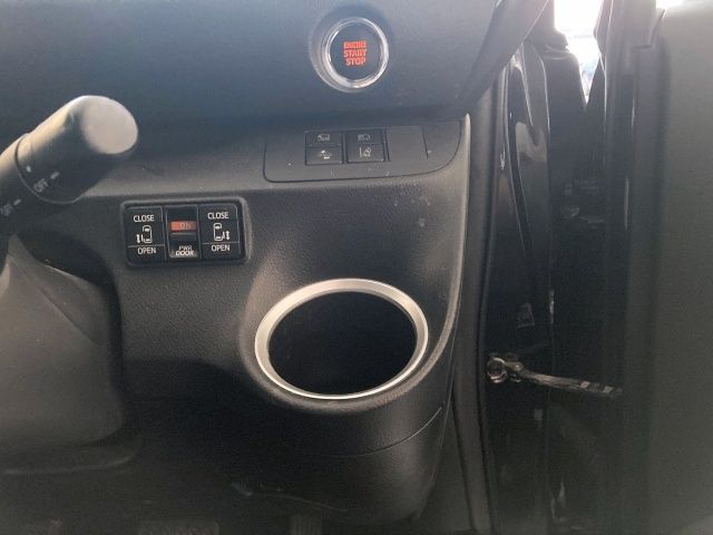 TOYOTA SIENTA 2019 Image 31