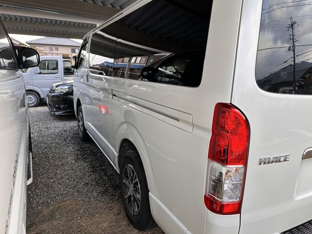 TOYOTA HIACE VAN 4WD 2025 Image 31
