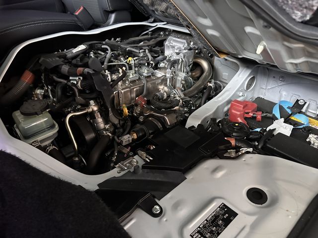 TOYOTA HIACE VAN 4WD 2025 Image 31