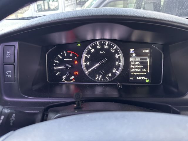 TOYOTA HIACE VAN 4WD 2025 Image 31