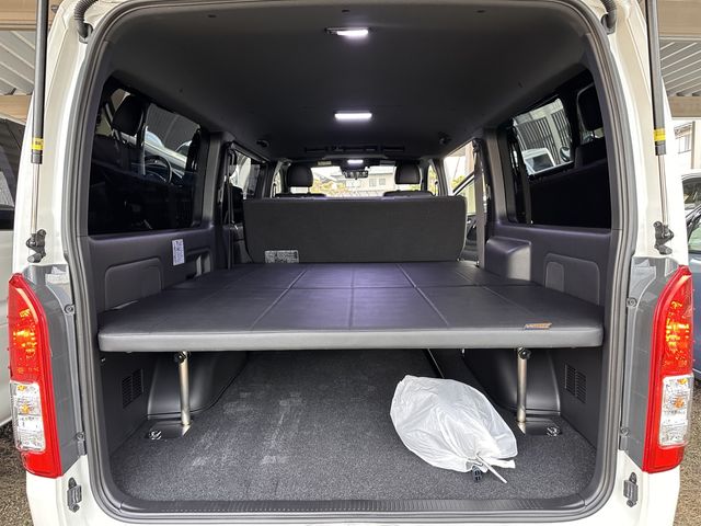 TOYOTA HIACE VAN 4WD 2025 Image 31