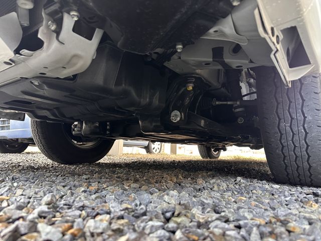 TOYOTA HIACE VAN 4WD 2025 Image 31