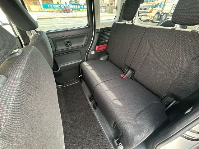 SUZUKI SPACIA 2018 Image 31