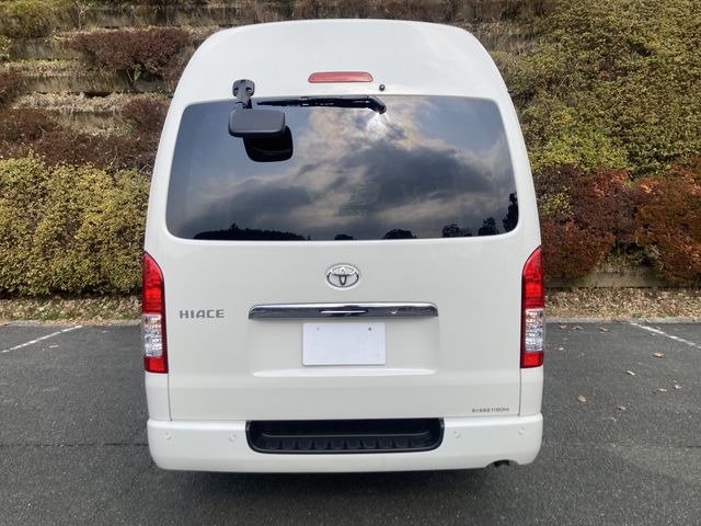 TOYOTA HIACE VAN 2WD 2025 Image 31