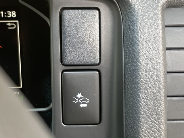 TOYOTA HIACE VAN 2WD 2025 Image 31