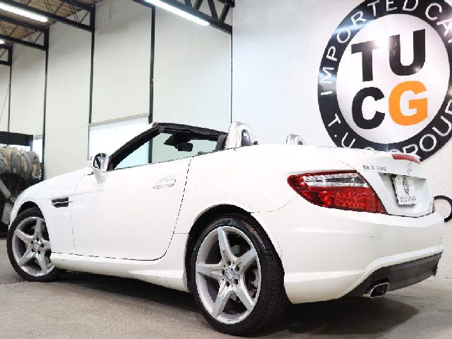 MERCEDES BENZ SLK CL 2014 Image 31