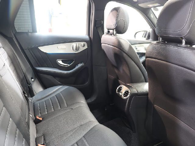 MERCEDES BENZ GLC CL 2016 Image 31