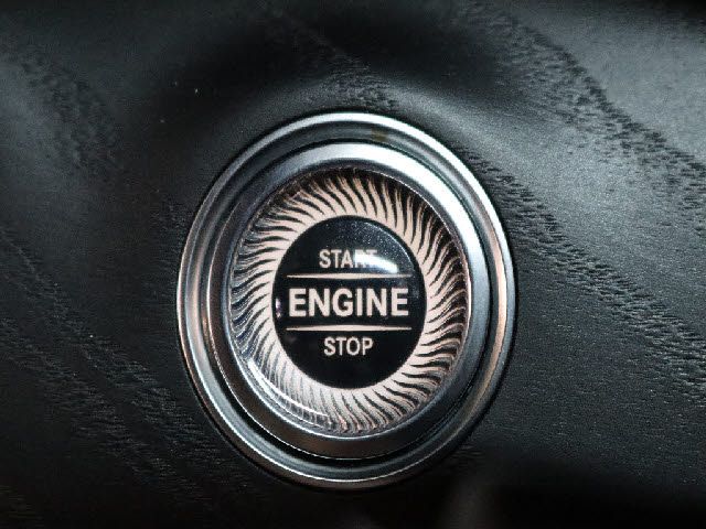 MERCEDES BENZ E CLAS 2017 Image 31