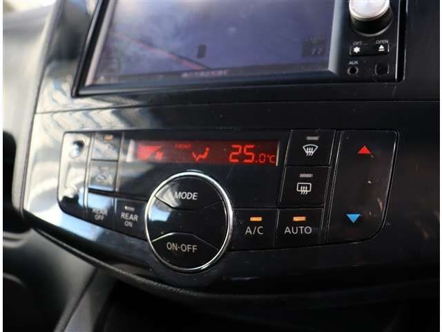 NISSAN SERENA  S-HYBRID 4WD 2013 Image 31