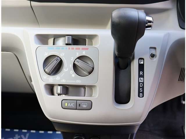 DAIHATSU MIRA E:S 2021 Image 31